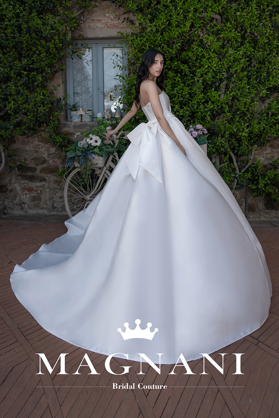 C556-abito-sposa-matrimonio-bergamo-atelier-vestito-magnani-nuove-collezioni-pigal