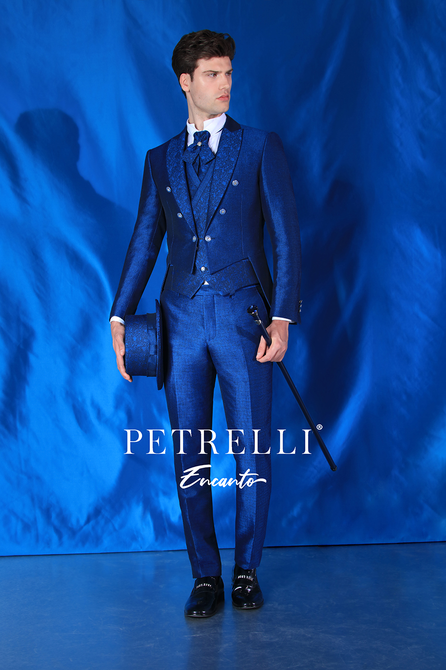 pigal-atelier-bergamo-abito-vestito-completo-matrimonio-cerimonia-sposo-petrelli-uomo-giacca-guru-gilet-blu-F20002D_CAMP_636_S25_ENCANTO