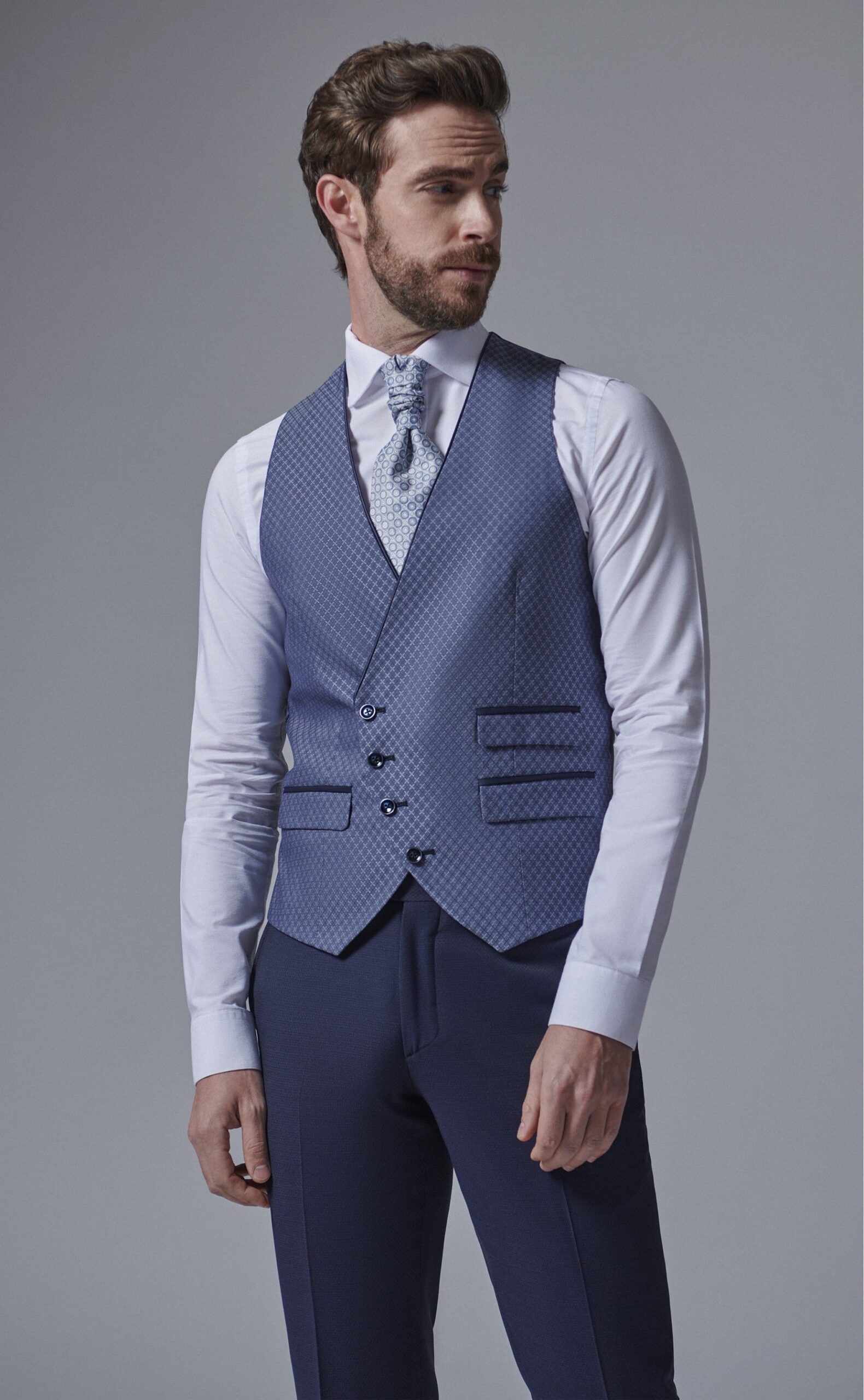 pigal-boutique-bergamo-abito-vestito-cerimonia-sposo-completo-elegante-blu-notto-navy-gilet-fantasia-nuove-collezioni-ROBERTO VICENTTI 06.24.300-c