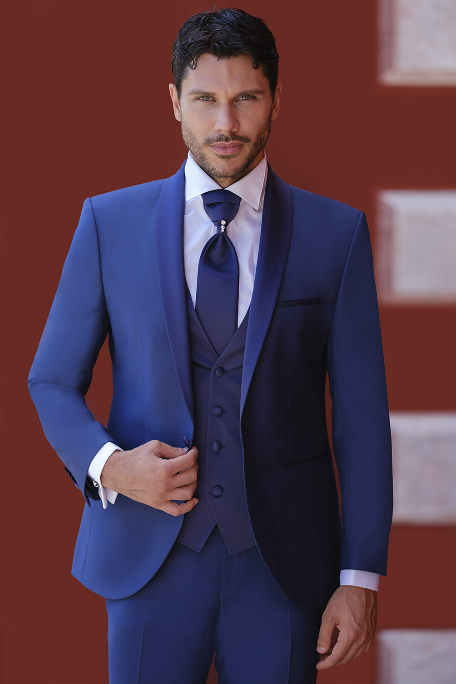 pigal-boutique-bergamo-atelier-vestito-abito-sposo-completo-smoking-blu-navy-notte-elegante-cerimonia-italo-perez-nuove-collezioni