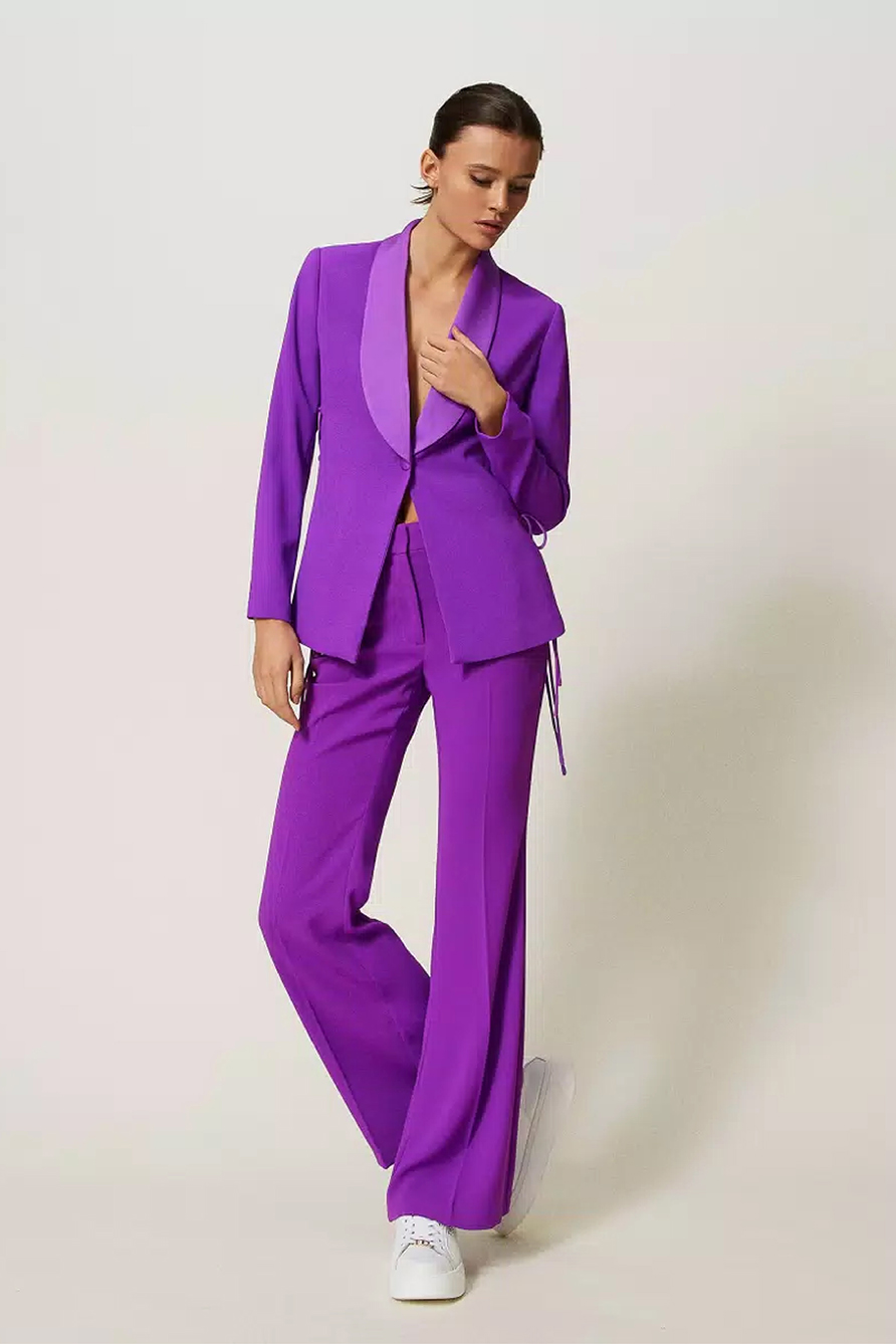 donna-bergamo-twinset-actitude-tailleur-ciclamino-viola-giacca-smoking-laurea-241AP2062-11253-02